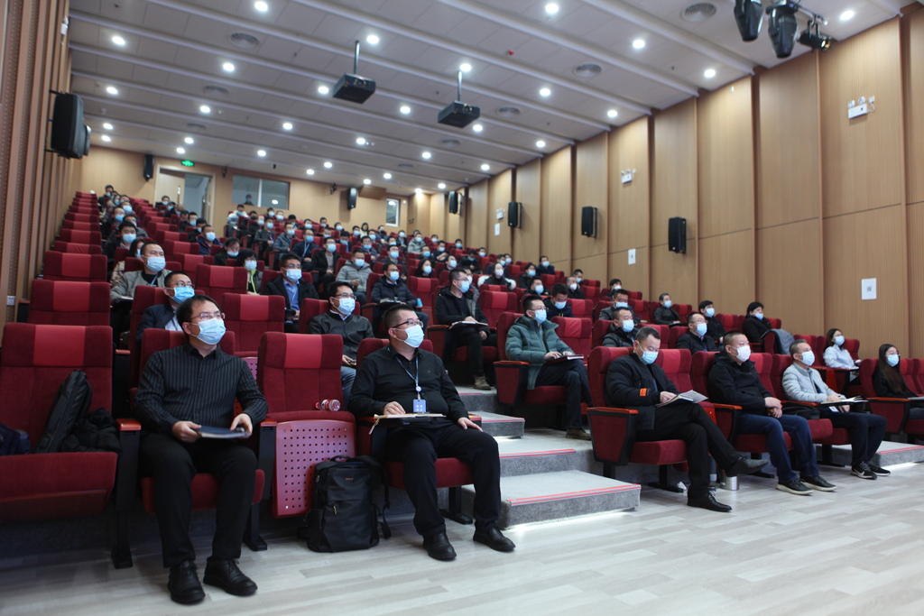 LEwin乐玩微电召开中干高管述职会议